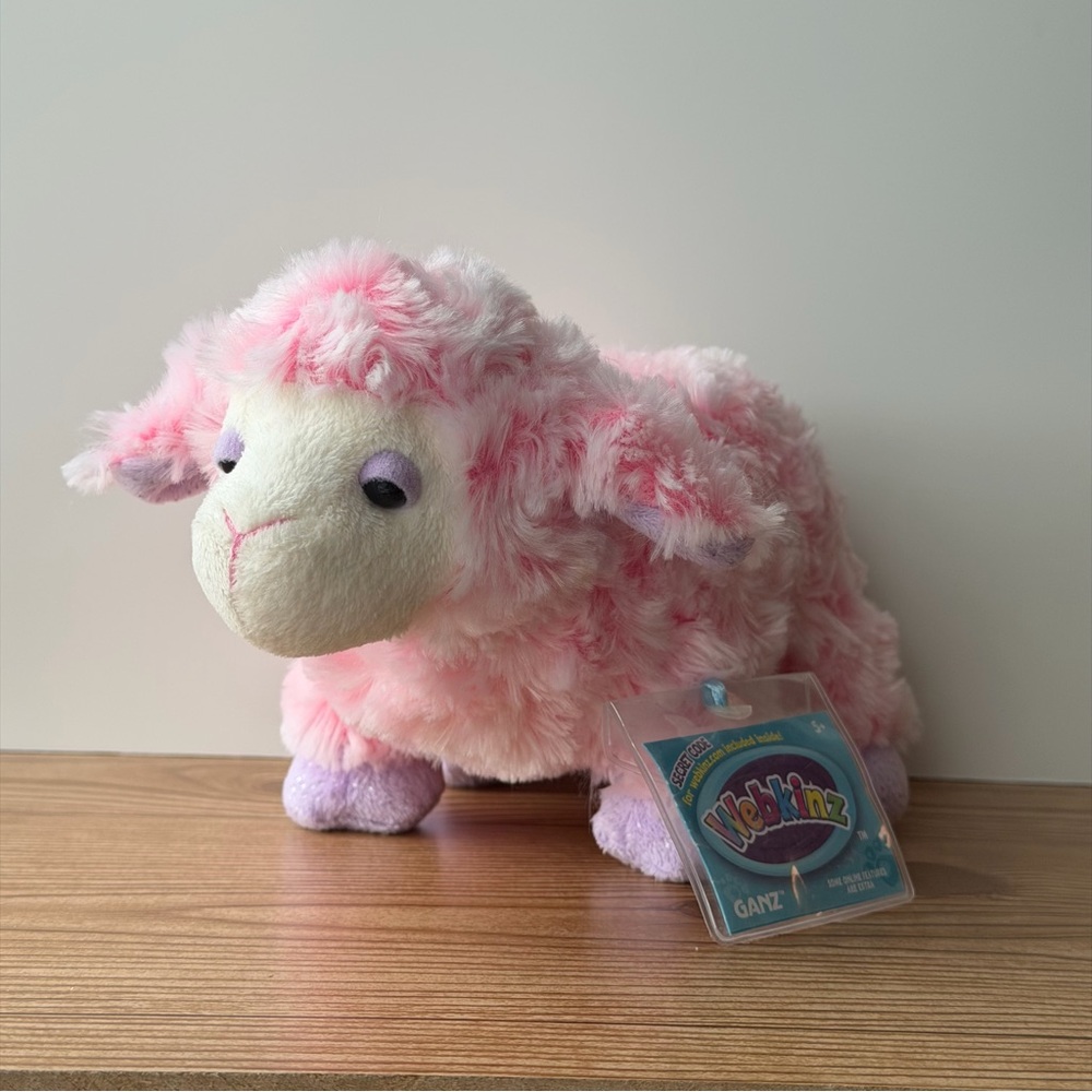 Webkinz Dreamy Sheep HM641 Pink & Purple Plush Sheep With Sealed Code Rare